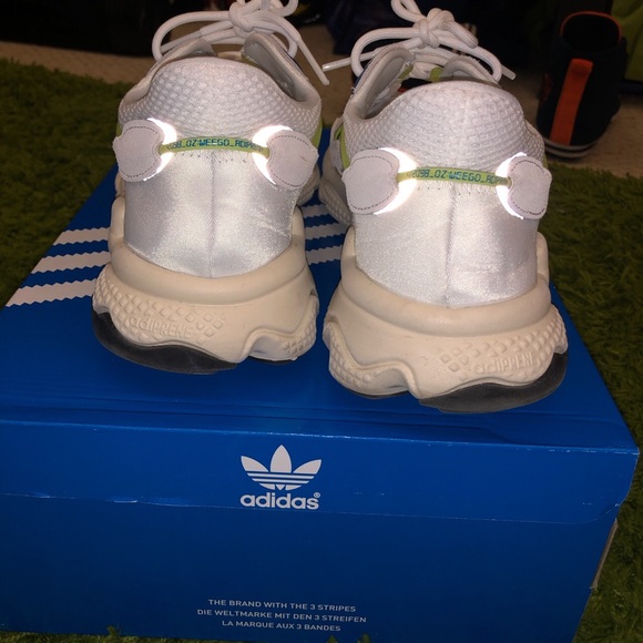 Adidas Ozweego - Picture 2 of 3